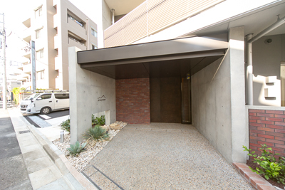 建物エントランス