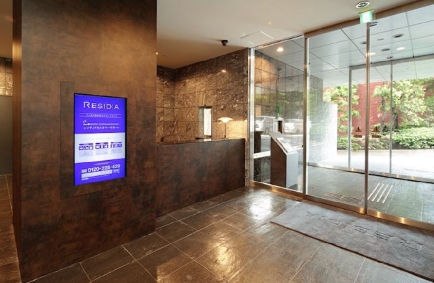 建物エントランス