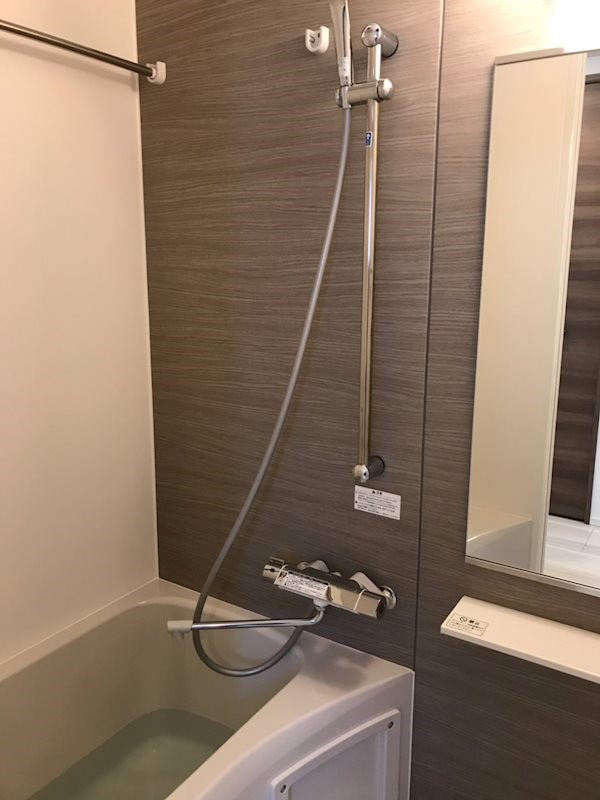 シャワールーム