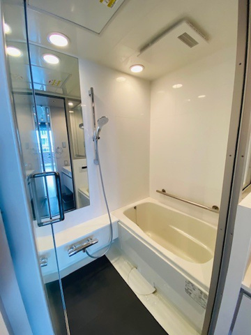 シャワールーム