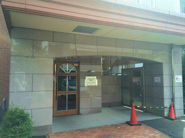 建物エントランス