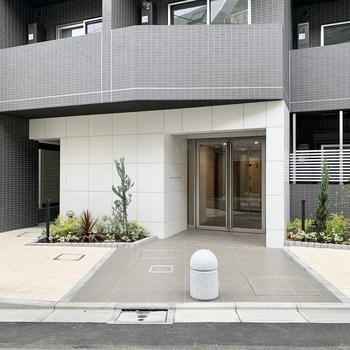 建物エントランス