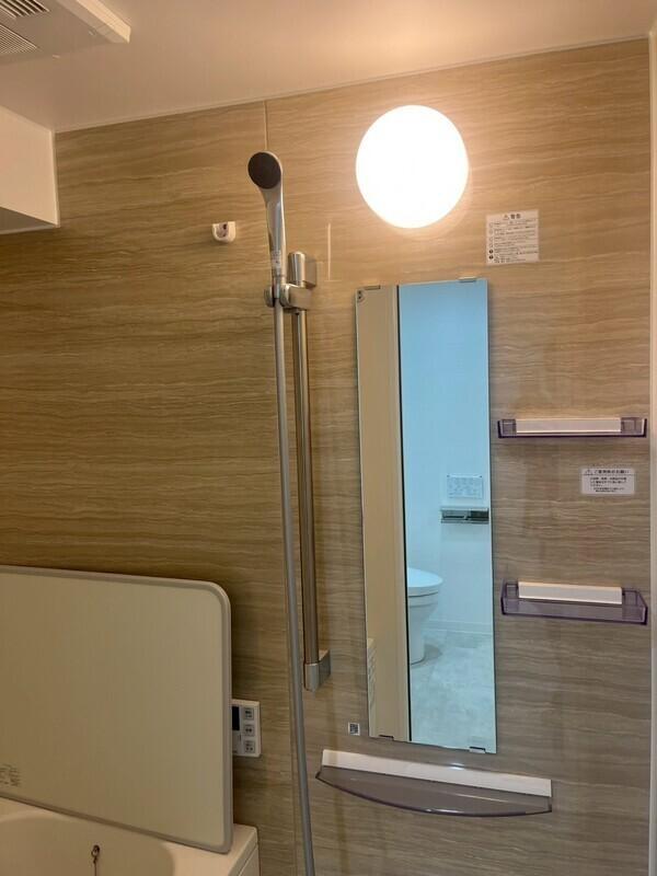 シャワールーム