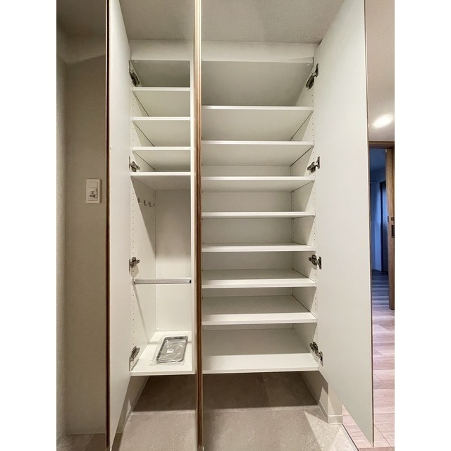 収納