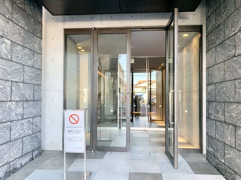 建物エントランス