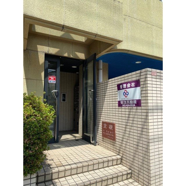 建物エントランス