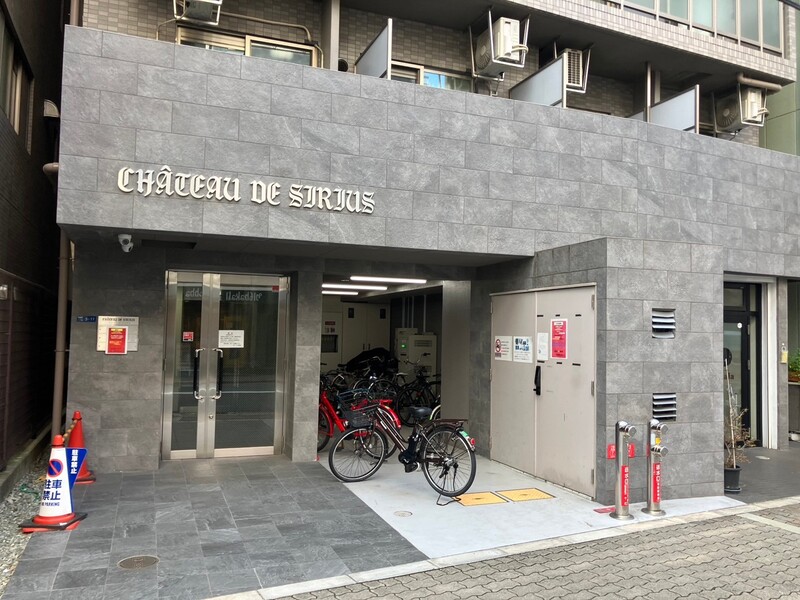 建物エントランス