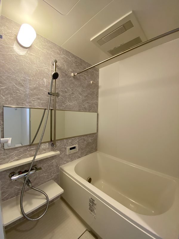 シャワールーム