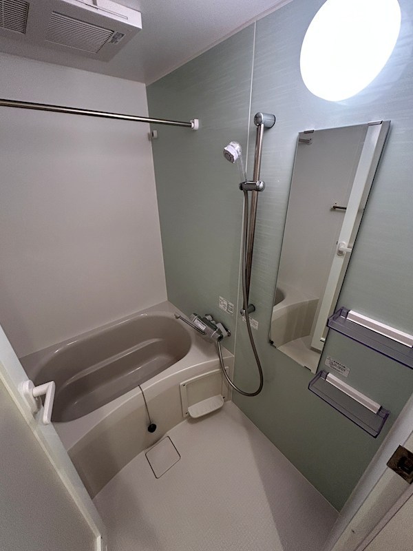 シャワールーム