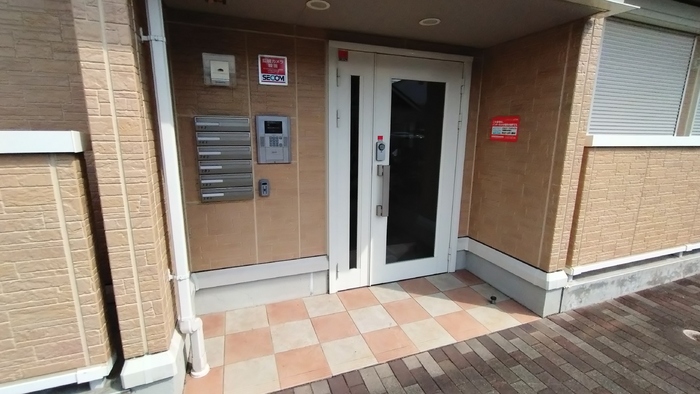 建物エントランス