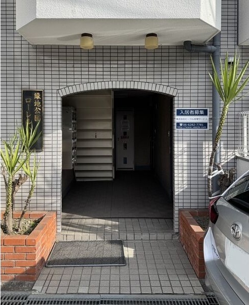 建物エントランス