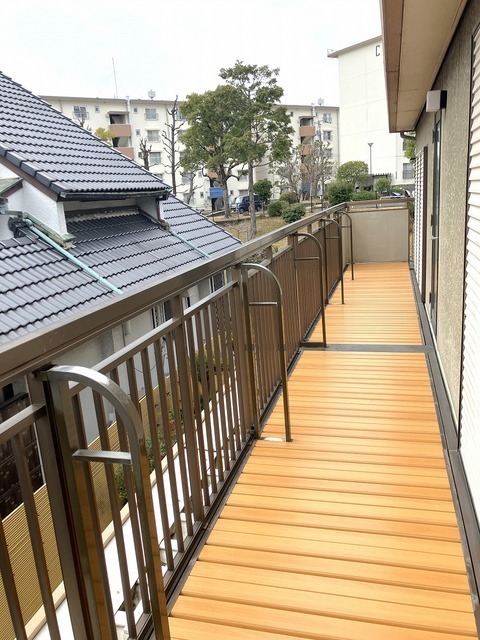 バルコニー