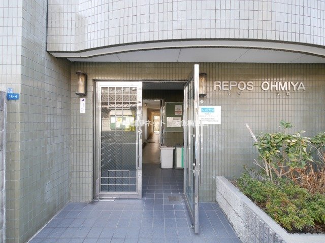 建物エントランス