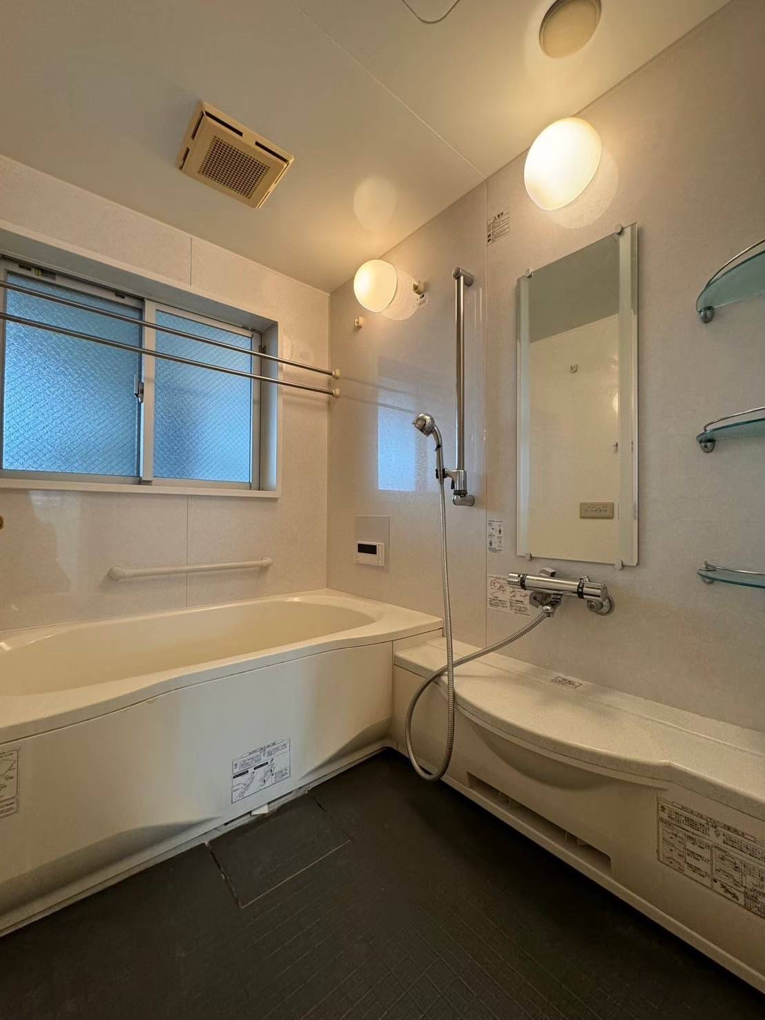 シャワールーム