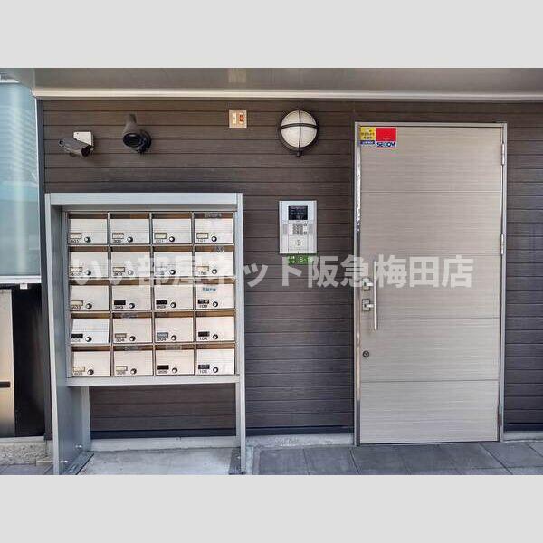 建物エントランス