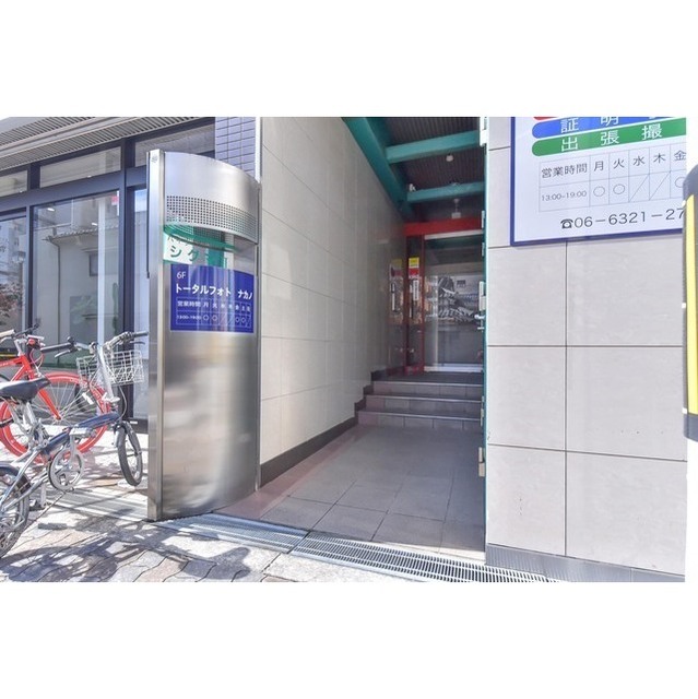 建物エントランス