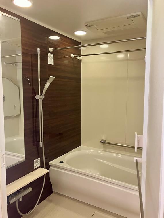 シャワールーム