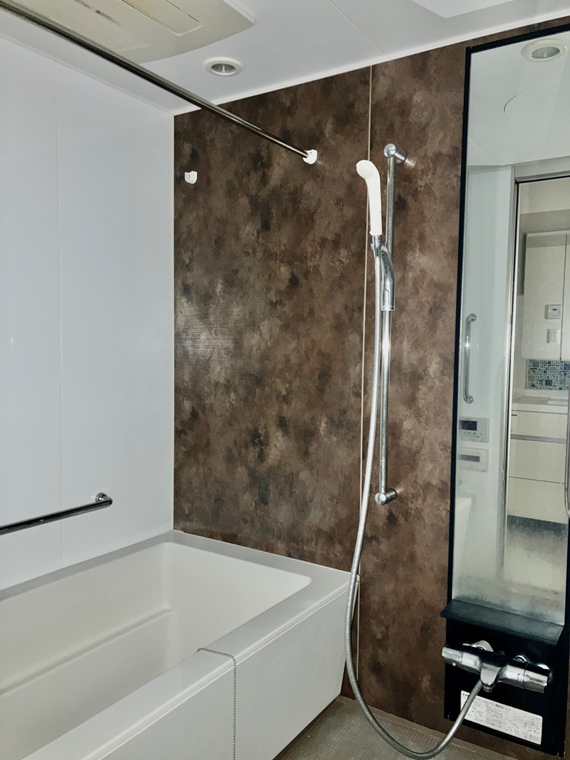 シャワールーム