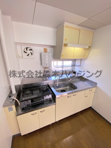 キッチン