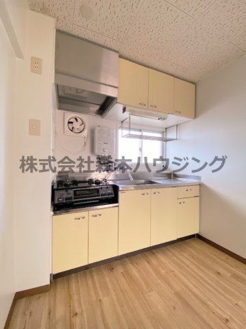 キッチン