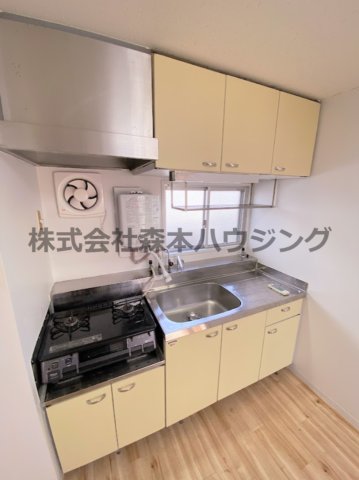 キッチン