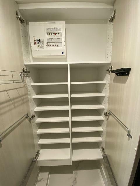 収納