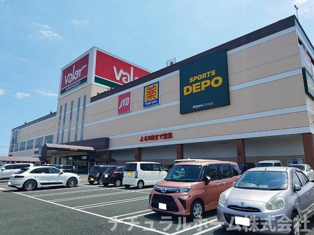 周辺