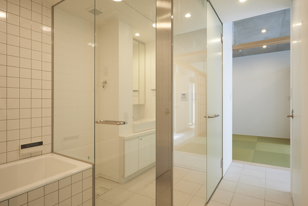 シャワールーム