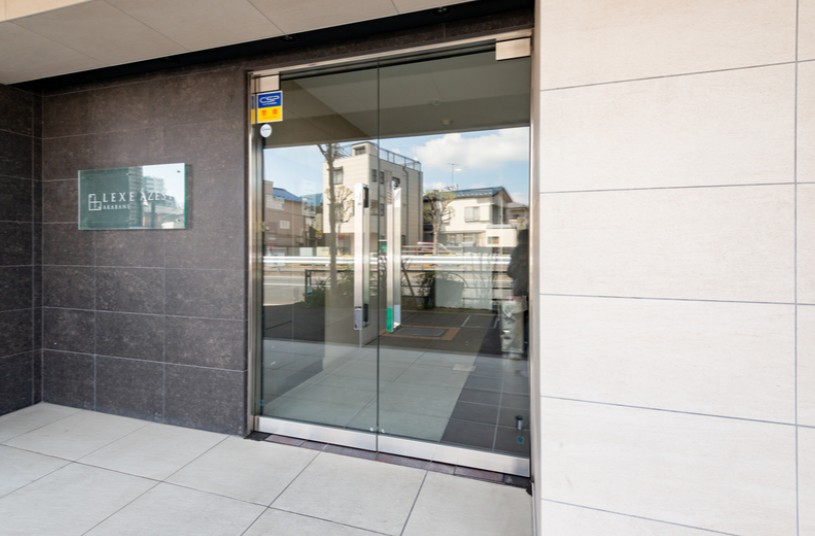 建物エントランス