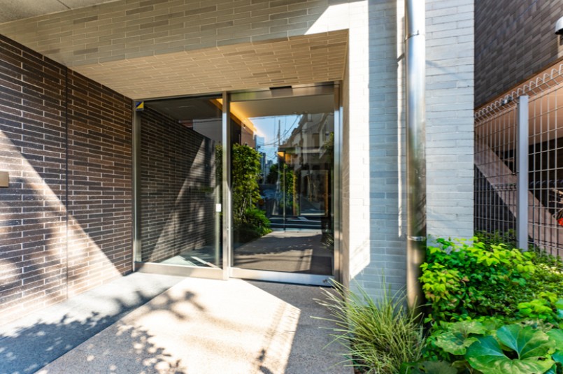 建物エントランス