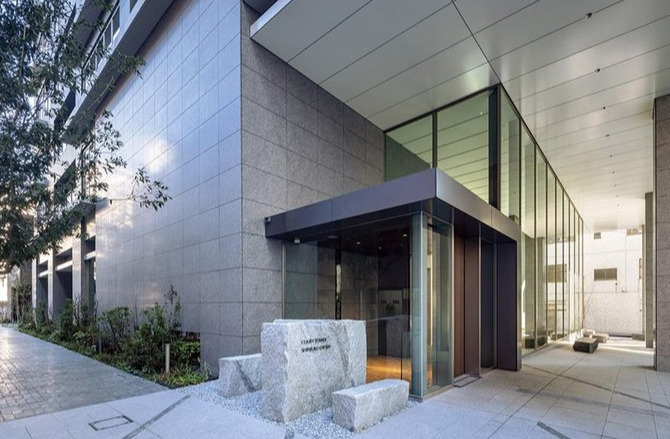 建物エントランス