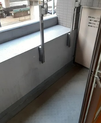 バルコニー