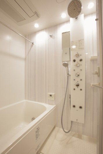 シャワールーム