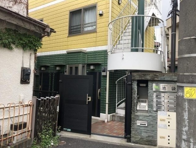 建物エントランス