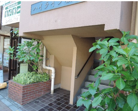 建物エントランス