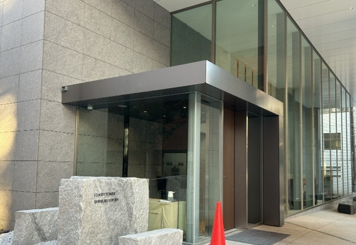 建物エントランス