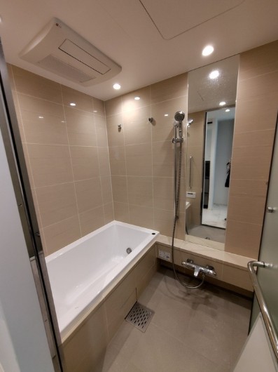 シャワールーム