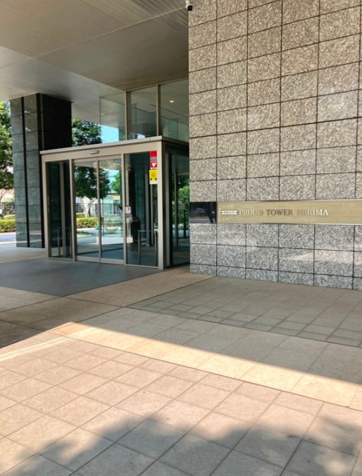 建物エントランス