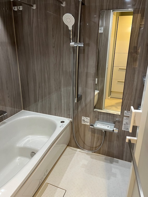 シャワールーム