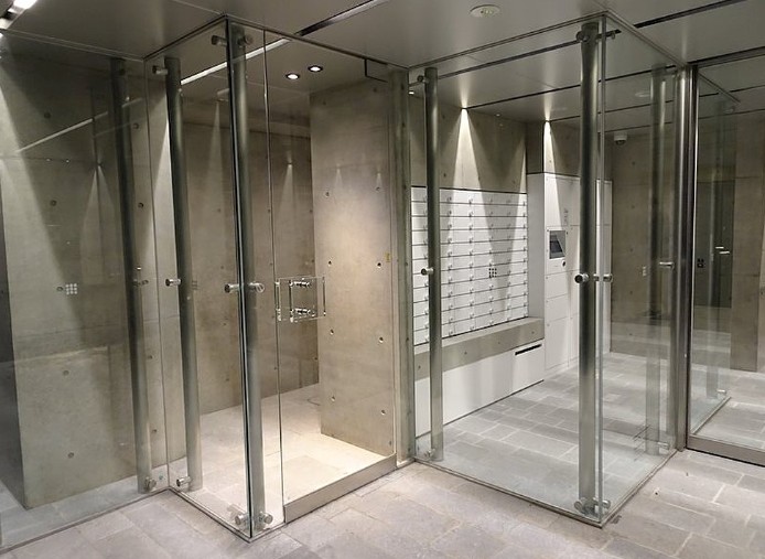 建物エントランス