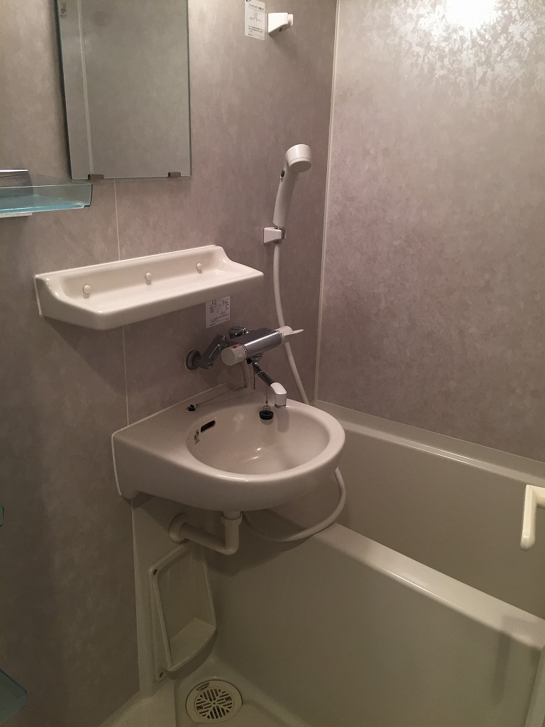 シャワールーム