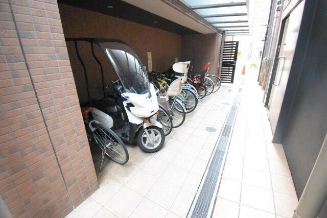 その他