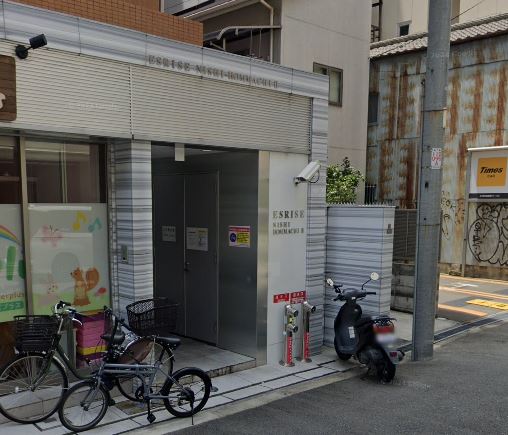 建物エントランス