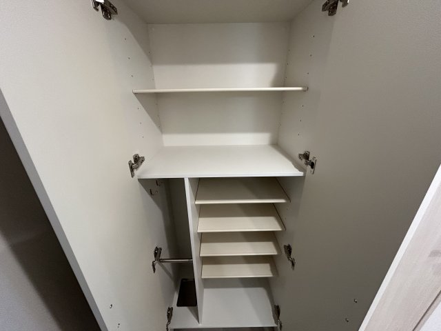 収納