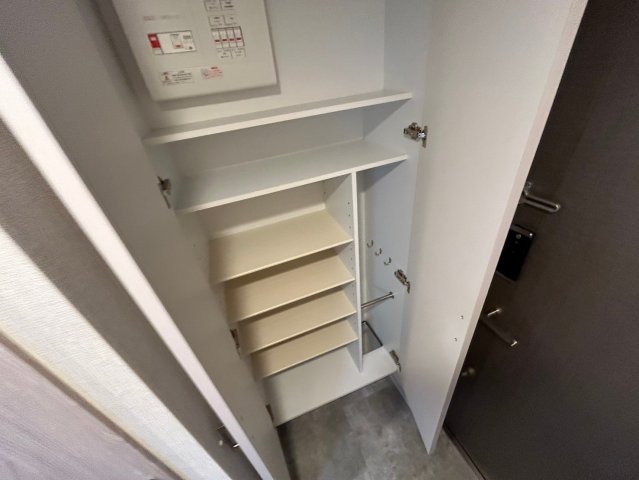 収納