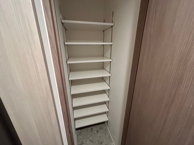 収納