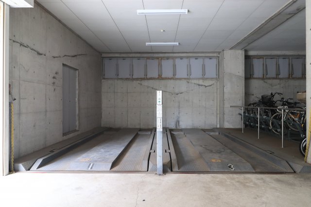 駐車場