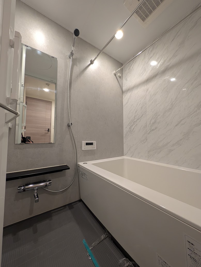 シャワールーム