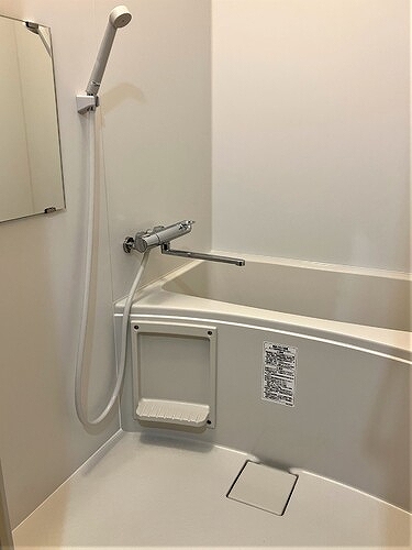 シャワールーム