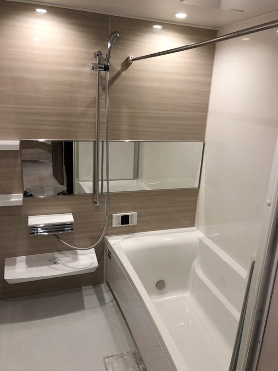 シャワールーム